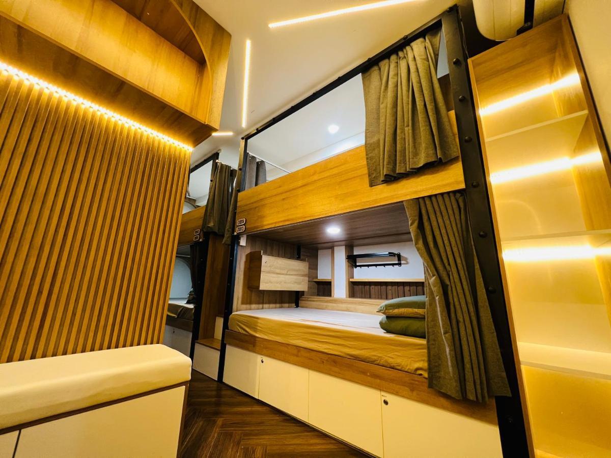 Grandma Lu Saigon Hostel - Airport Dist 3 Ho Chi Minh City Bagian luar foto